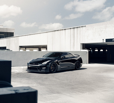 Фото дисков Vossen M-X4T на Nissan GT-R