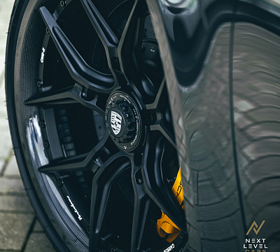 Фото дисков Brixton Forged CM5-R на Porsche 911 VIII