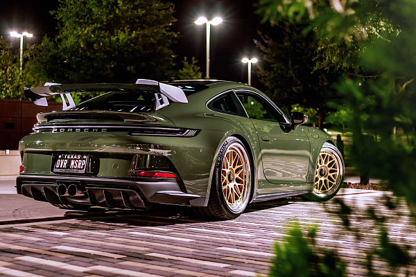 Фото дисков HRE 300 Глянцевое золото на Porsche 911 VIII