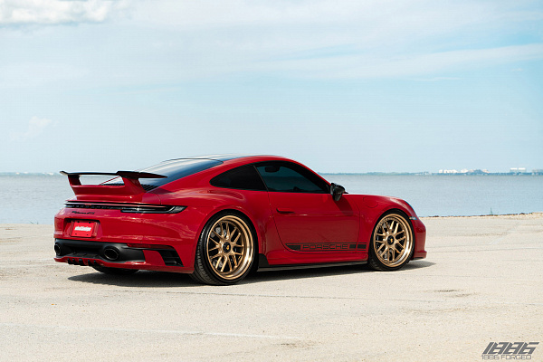 Фото дисков 1886 Wheels S007 Глянцевое золото на Porsche 911 VIII