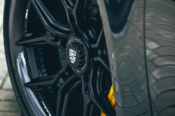 Фото дисков Brixton Forged CM5-R Черный сатин на Porsche 911 VIII