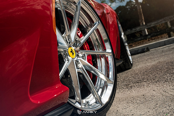 Фото дисков Anrky AN28 Полированный лак на Ferrari 812