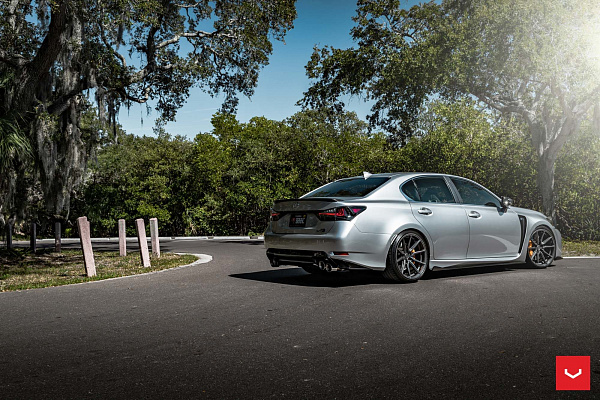 Фото дисков Vossen HF-3 Сатиновый графит на Lexus GS IV