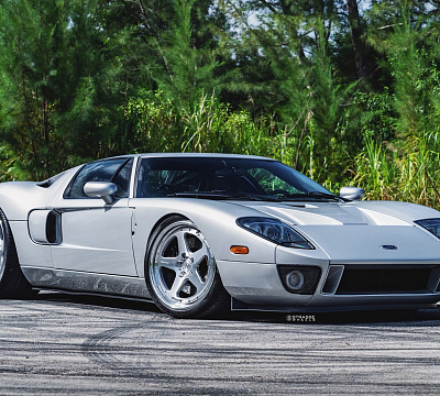 Фото дисков Strasse Wheels S5 Track на Ford GT I