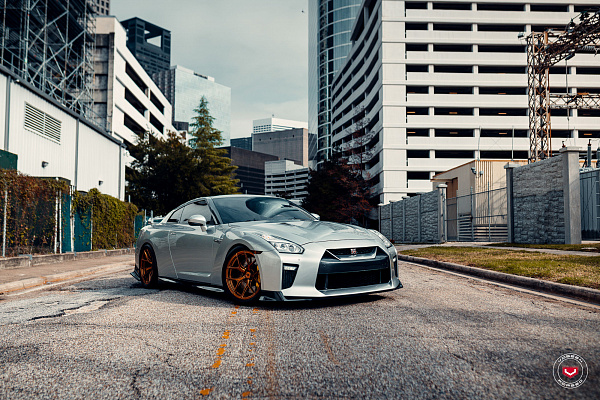 Фото дисков Vossen S21-01 Глянцевая темная медь на Nissan GT-R