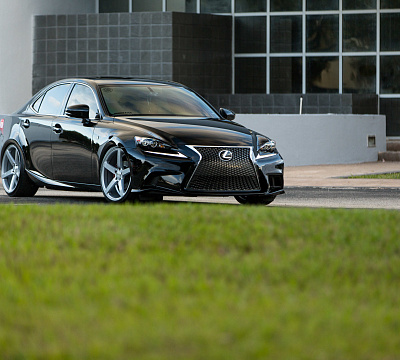 Фото дисков Vossen CV3 на Lexus IS II