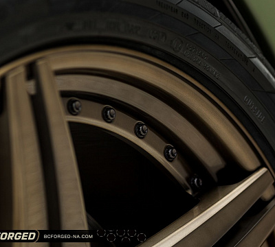 Фото дисков BC Forged HC052 на Jeep Grand Cherokee IV