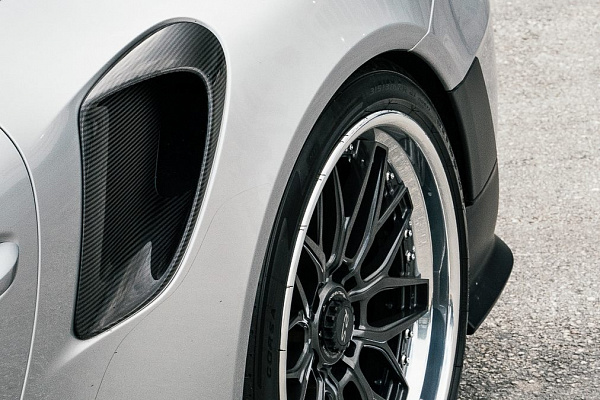 Фото дисков Anrky RS1 Черный глянец на Porsche 911 VII