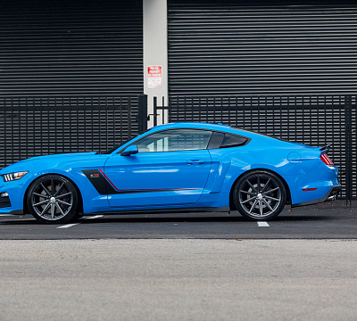 Фото дисков Vossen VFS-10 на Ford Mustang VI