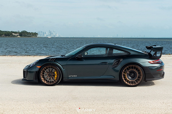 Фото дисков Anrky AN20 Aerosport Сатиновая бронза на Porsche 911 VII