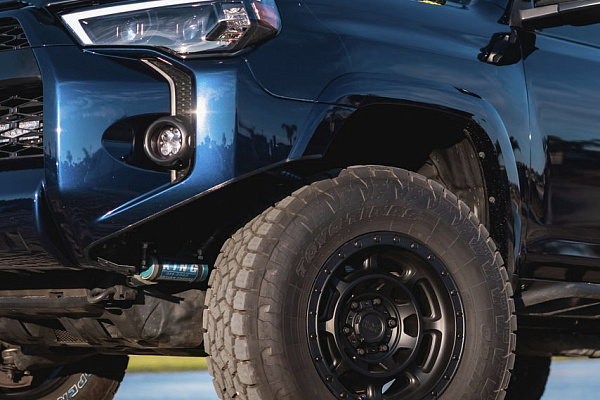 Фото дисков Black Rhino CONVOY Черный матовый на Toyota 4Runner V