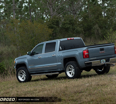 Фото дисков BC Forged LE61 // MLE61 на GMC Sierra III