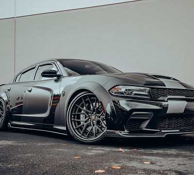 Фото дисков Vossen M-X3 (3-Piece) на Dodge Charger VII