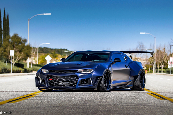Фото дисков HRE S207 Черный сатин на Chevrolet Camaro VI