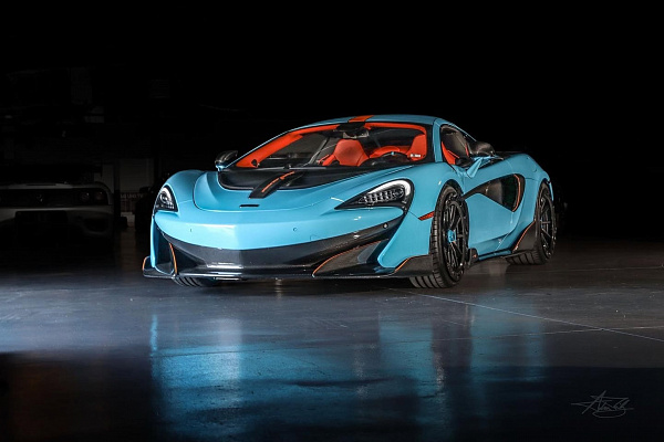 Фото дисков Brixton Forged R11-R Черный сатин на McLaren 600