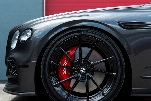 Фото дисков Anrky AN23 Черный глянец на Bentley Flying Spur III