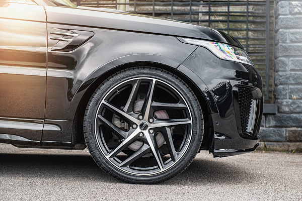 Фото дисков Kahn Type 52 RS Черный сатин на Range Rover Sport II