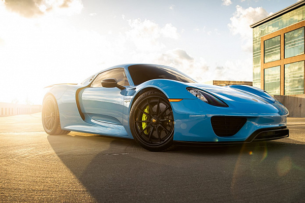 Фото дисков Anrky AN38 Черный сатин на Porsche 918 Spyder