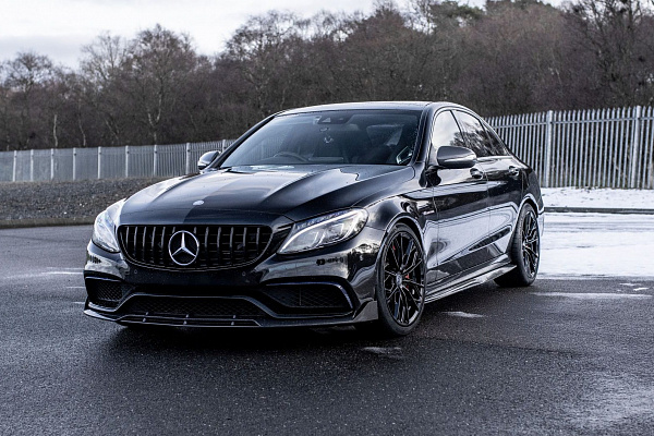 Mercedes-Benz C63S