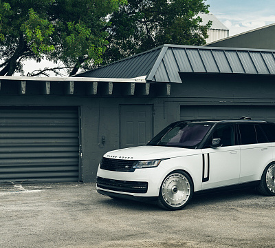 Фото дисков Vossen LC3-11 на Land Rover Range Rover V