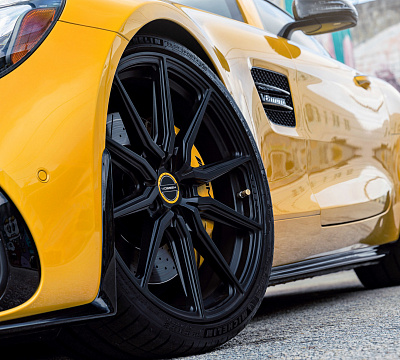 Фото дисков Vossen HF-3 на Mercedes-Benz AMG GT I