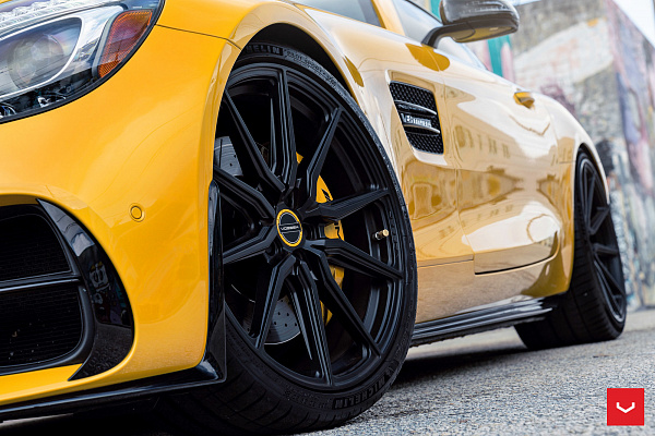 Фото дисков Vossen HF-3 Черный сатин на Mercedes-Benz AMG GT I