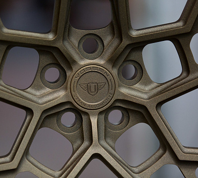 Vossen UV-1