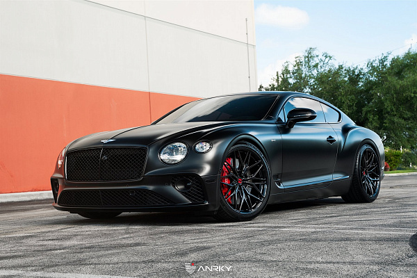 Фото дисков Anrky S1-X1 Черный глянец на Bentley Continental GT III