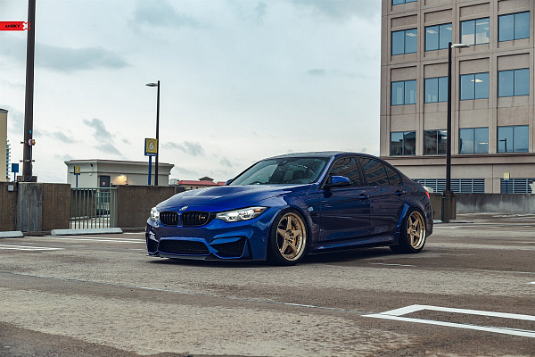 Фото дисков Anrky RS5 Сатиновая шампань на BMW 3/M3 (F3x/F80)