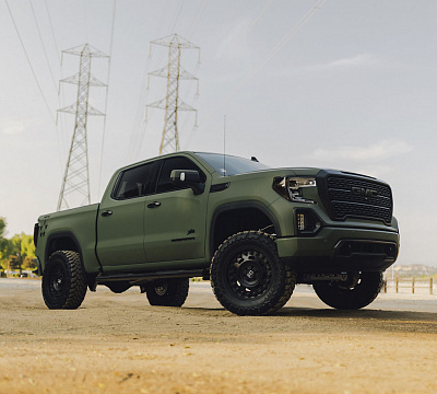 Фото дисков Black Rhino AXLE на GMC Sierra IV