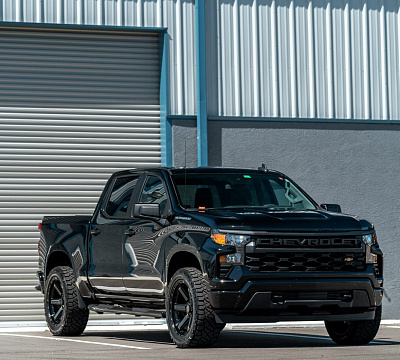 Фото дисков 4PLAY 4P63 на Chevrolet Silverado IV