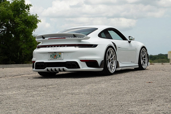 Фото дисков Anrky AN33 Сатиновый лак на Porsche 911 VIII