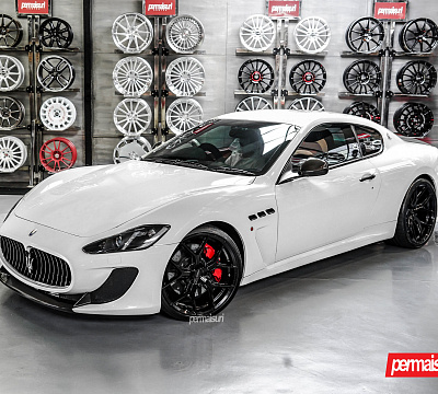 Фото дисков Vossen HF-5 на Maserati GranTurismo I