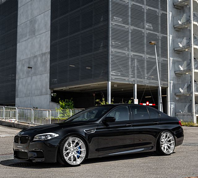 Фото дисков ST Wheels ST9.2 на BMW 5/M5 (F10)