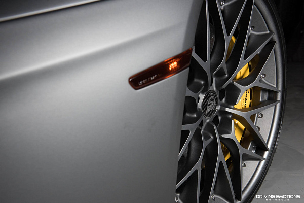 Фото дисков HRE S200 Сатиновый графит на Lamborghini Aventador