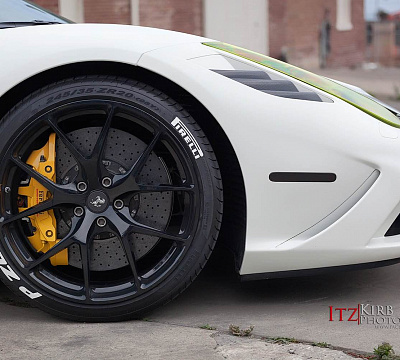 Фото дисков HRE P101 на Ferrari 458