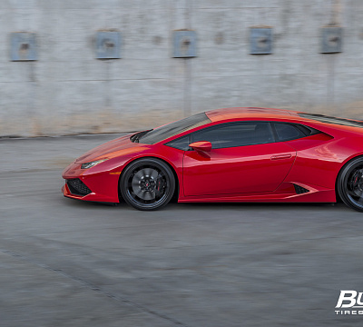 Фото дисков Vossen M-X2 на Lamborghini Huracan