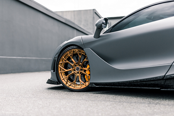 Фото дисков Brixton Forged PF10 Сатиновая медь на McLaren 720S