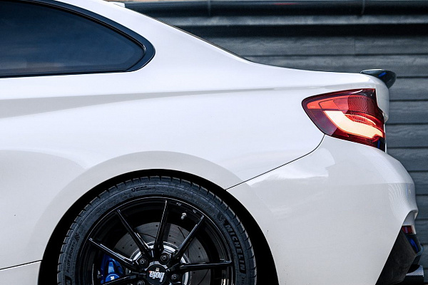 BMW M240i