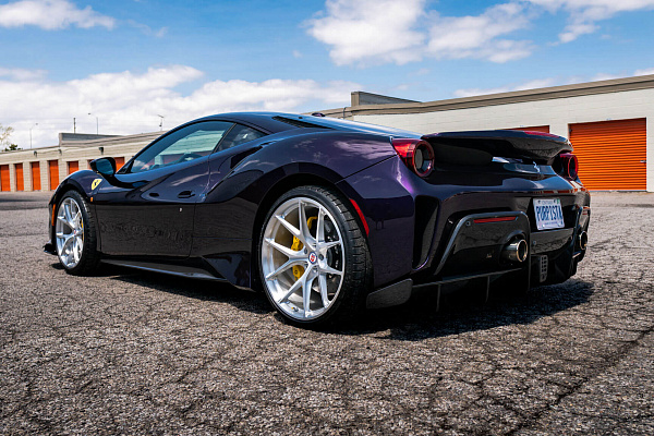 Фото дисков HRE P101 Глянцевый лак на Ferrari 488
