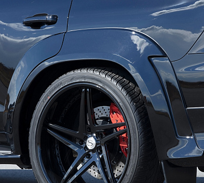 Фото дисков Savini SV71 на Lexus LX III