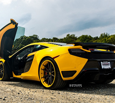 Фото дисков Strasse Wheels SV1 Deep Concave FS на McLaren 650S