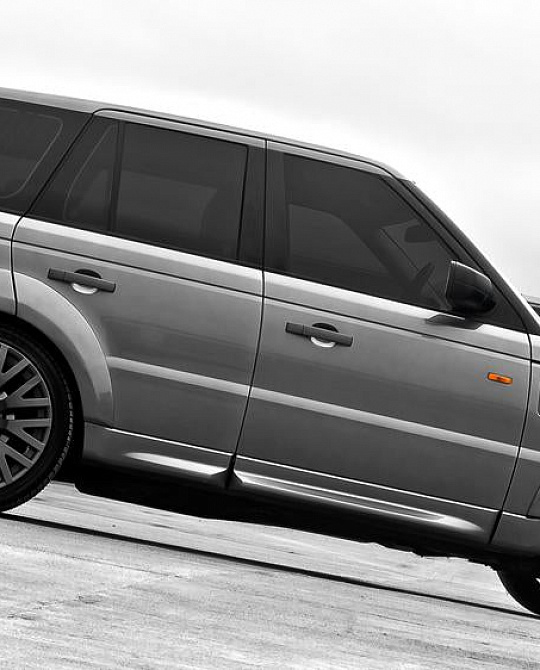 Фото дисков Kahn RS Сатиновый графит на Range Rover Sport I