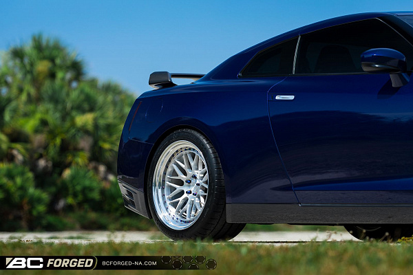 Фото дисков BC Forged LE81 // MLE81 Глянцевый лак на Nissan GT-R