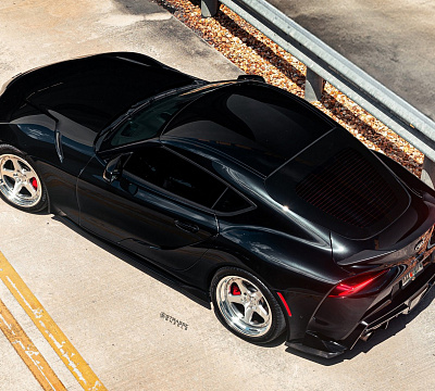 Фото дисков Strasse Wheels S5 Track на Toyota Supra A90