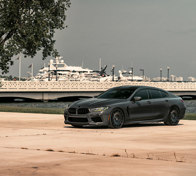 Фото дисков Vossen S21-13 на BMW 8/M8
