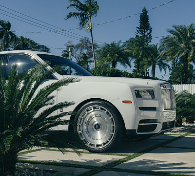 Фото дисков Vossen LC3-11 на Rolls-Royce Cullinan