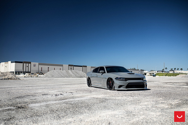 Фото дисков Vossen HF-1 Черный сатин на Dodge Charger VII