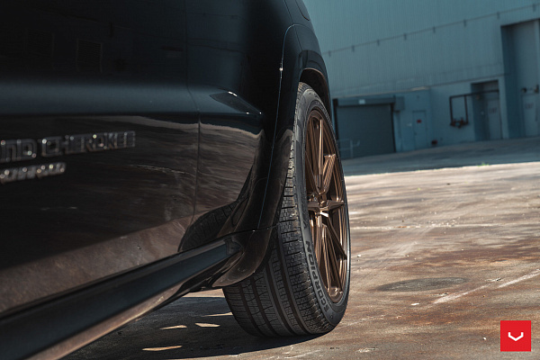 Фото дисков Vossen HF-3 Сатиновая бронза на Jeep Grand Cherokee IV