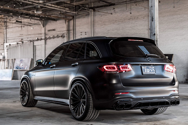 Фото дисков HRE P103 Глянцевый графит на Mercedes-Benz GLC (X253, C253)